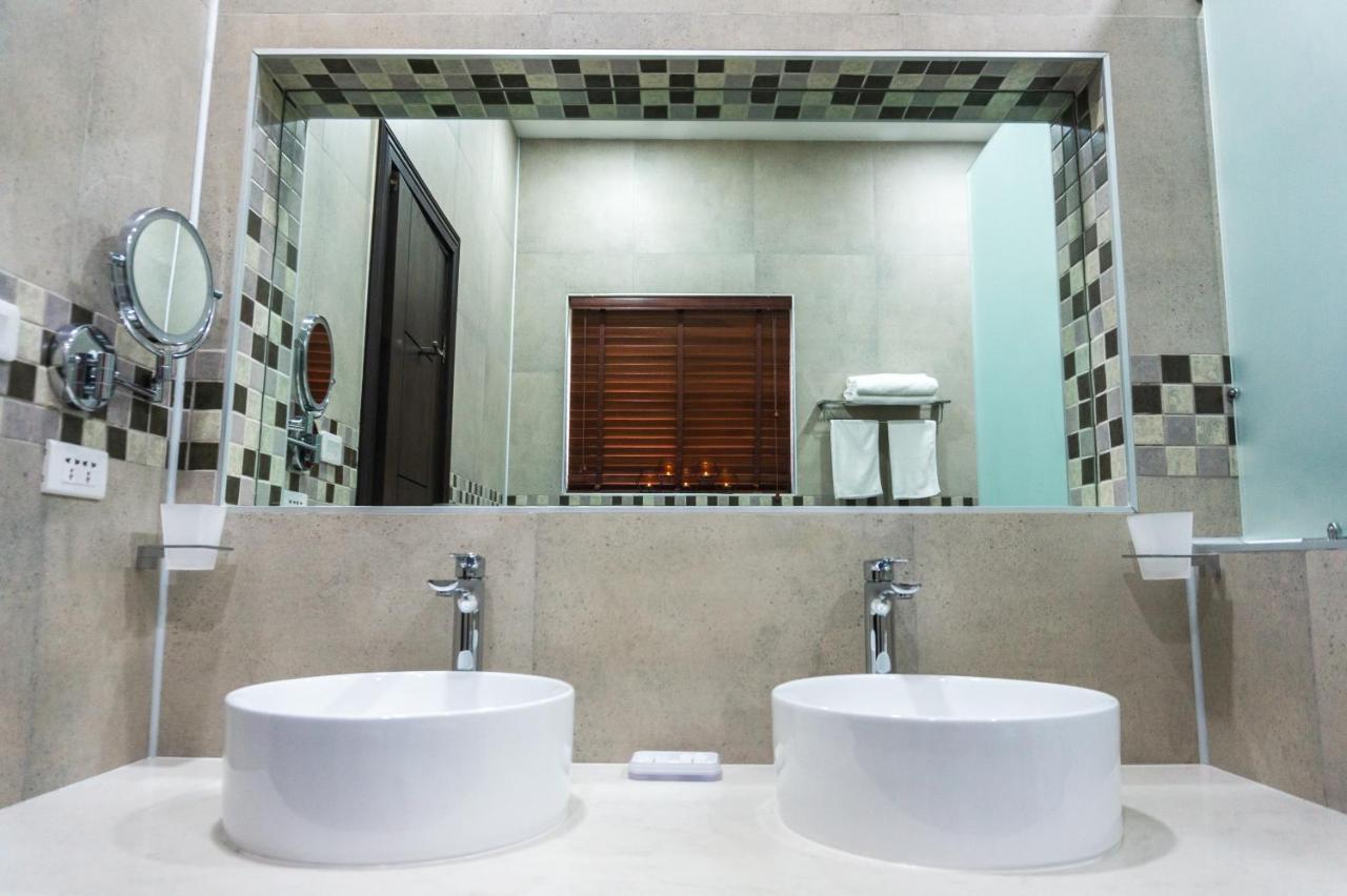 Luxury Villa Elena With Pool Not Far From Lio Beach エルニド エクステリア 写真